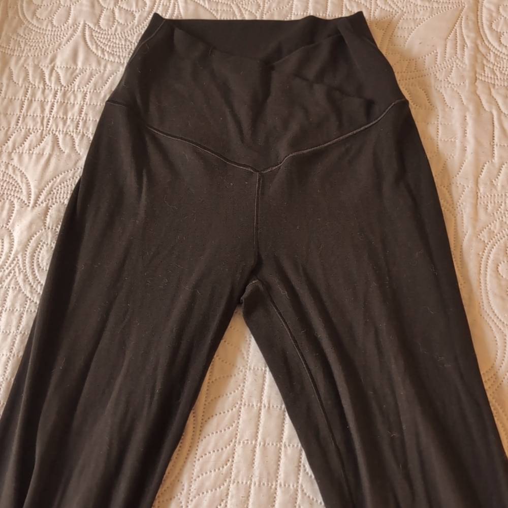 Aerie Offline Real Me Flare Leggings- S